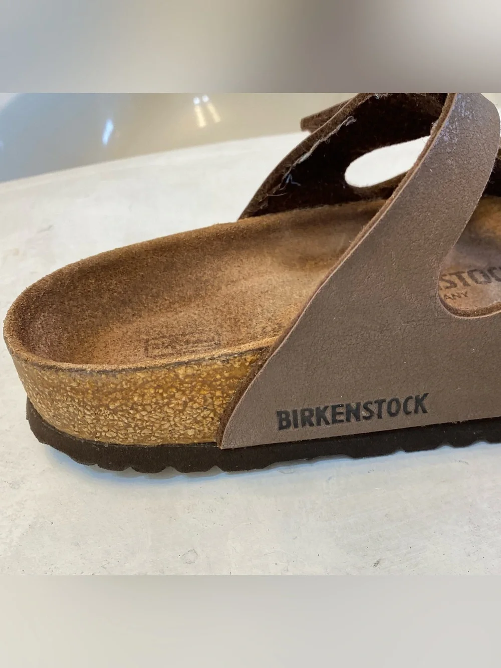 Birkenstock Florida Sandal Size 37, Ladies Size 6 US Men’s Size 4 good condition